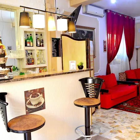 In Guest - New Cirene Triple Comfort Half Package Guest house *