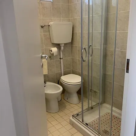 In Guest - New Cirene Triple Comfort Half Package Affittacamere Rimini