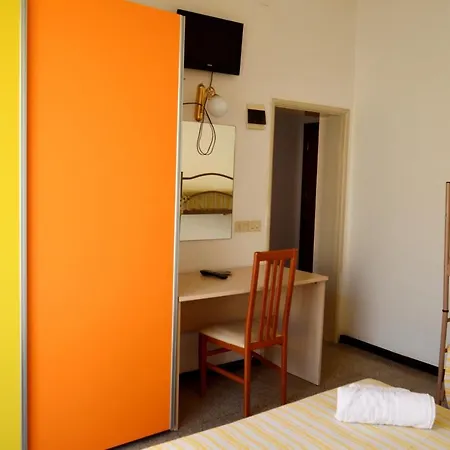 Maison d'hôtes In Guest - New Cirene Triple Comfort Half Package *