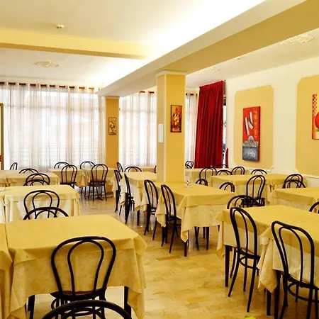 In Guest - New Cirene Triple Comfort Half Package Πανσιόν *
